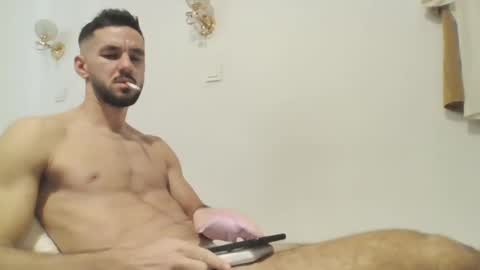 Made in GR  a 90s man online show from September 22, 10:59 am