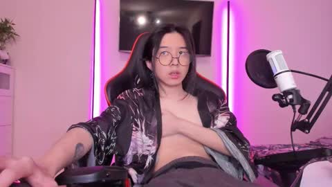 Han   online show from November 28, 10:17 am