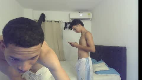 your_master7 online show from April 25, 3:53 am