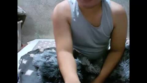 yourasian_lover29 online show from March 13, 12:51 am