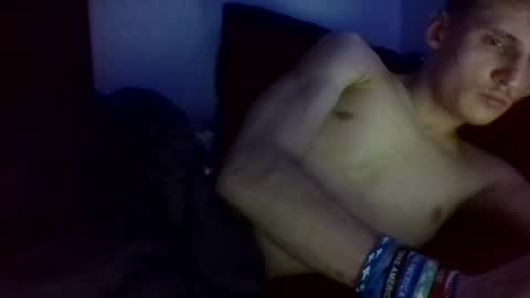 yourbitch1762 online show from March 5, 2:14 am