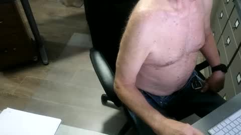 yttims online show from February 6, 11:15 pm