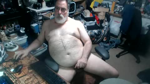yummyflguy online show from July 8, 6:56 pm