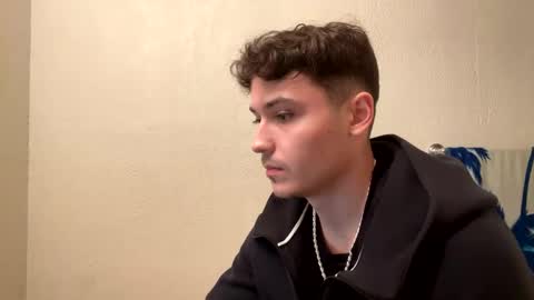 yungstudbev online show from December 20, 11:26 pm