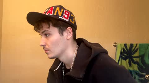 yungstudbev online show from January 23, 3:43 pm