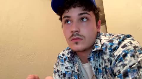 yungstudbev online show from October 8, 12:04 am