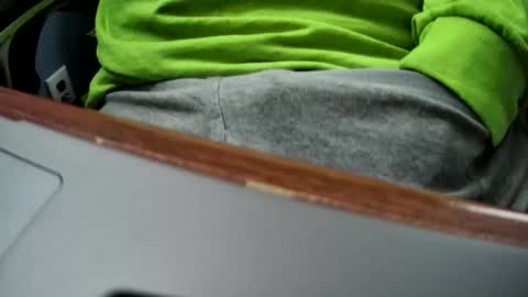 yuppers1234 online show from February 6, 9:44 pm