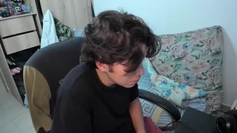 yurii_moody online show from March 6, 1:41 pm