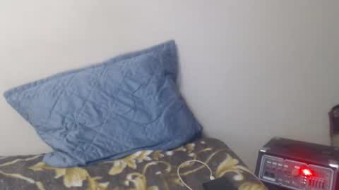 yvesstorm5 online show from February 12, 10:05 pm