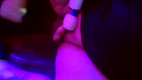 Snapshot of z0rl0c chatting on October 20, 5:11 am Z0RL0C online show from October 20, 5:11 am