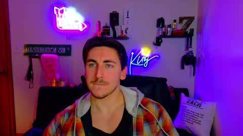 Zach Rhyder online show from February 13, 3:02 am