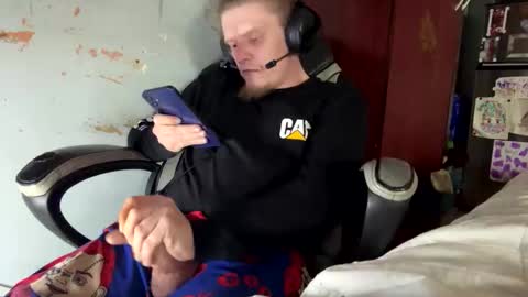 zachslime472 online show from March 13, 2:35 pm