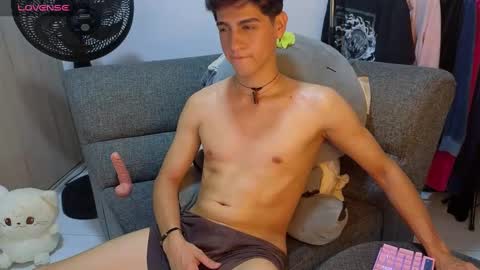 Zack online show from December 14, 4:45 am