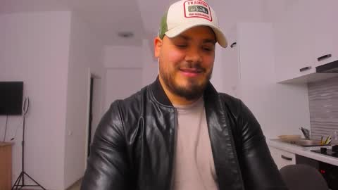 Zack online show from December 21, 5:59 am