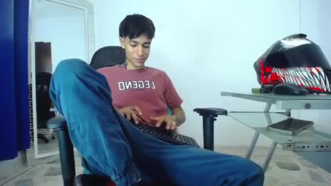 zack online show from December 2, 11:16 pm