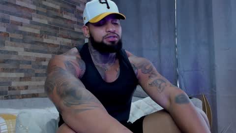 INSTAGRAM yormanfit7 online show from January 29, 10:11 pm