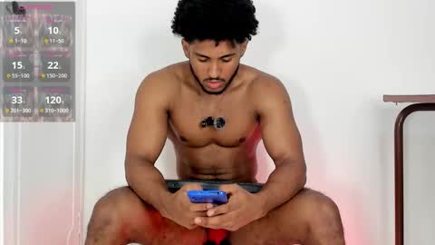 Snapshot of zane_lux chatting on October 24, 12:51 pm Zane Lux online show from October 24, 12:51 pm