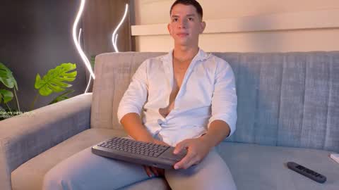 Zane Dawson online show from January 18, 12:23 am