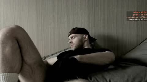 Zane online show from May 31, 1:32 pm