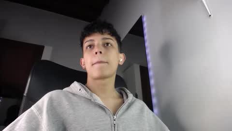 Zarek online show from October 9, 8:36 pm