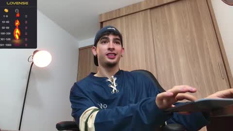 Zenn online show from December 30, 12:09 pm