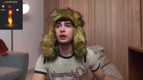 Zenn online show from January 3, 1:03 pm