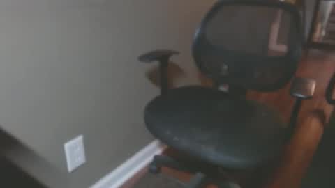 bambi cumslut online show from April 24, 4:15 am