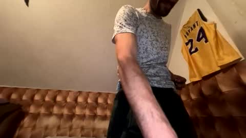 Snapshot of zervale chatting on October 27, 7:38 pm zervale online show from October 27, 7:38 pm