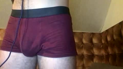 Snapshot of zervale chatting on October 13, 7:09 pm zervale online show from October 13, 7:09 pm