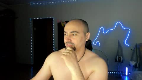 Ziesh online show from March 22, 8:58 pm