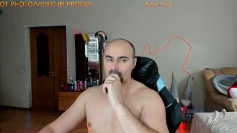 Ziesh online show from February 3, 12:10 pm