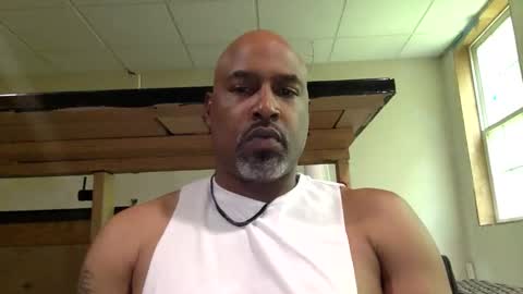 zionlion22 online show from May 25, 5:30 pm