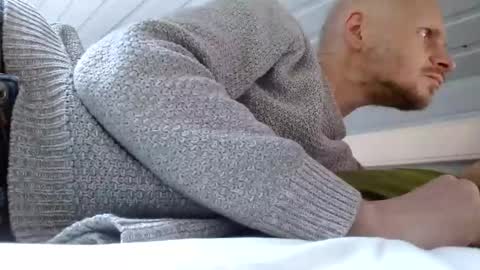 zolexthomas online show from December 17, 10:44 am