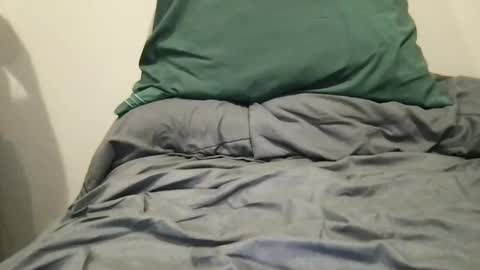 zoohander01 online show from February 28, 3:37 pm