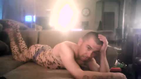 zooroxxx101 online show from March 9, 8:52 am