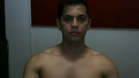 zoro_00 online show from January 10, 1:33 am