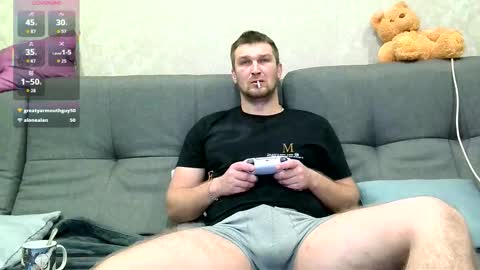 ztigrousz online show from December 4, 6:09 am