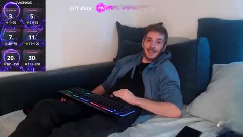 Zuzmoe online show from December 16, 10:39 pm