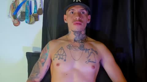 zyon garcia online show from January 12, 2:41 pm