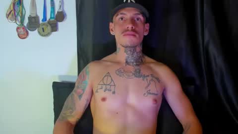 zyon garcia online show from December 30, 11:28 pm