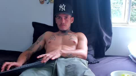 zyon garcia online show from October 23, 4:54 pm