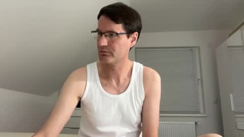 zzz123_cam online show from April 6, 3:35 pm