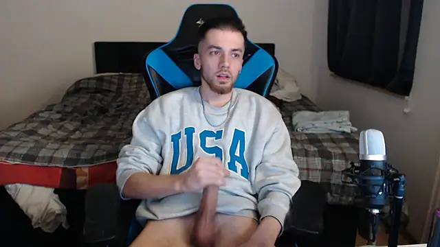 AlbanerYaro45 online show from March 7, 6:54 pm