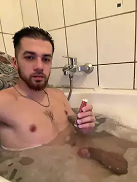 AlbanerYaro45 online show from March 11, 7:14 pm