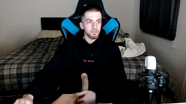 AlbanerYaro45 online show from March 10, 8:45 pm