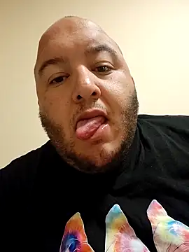 genderfluidco2 online show from September 22, 9:47 pm