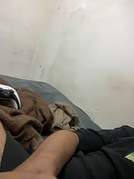 Snapshot of Magosupreme chatting on September 20, 6:35 am Magosupreme online show from September 20, 6:35 am