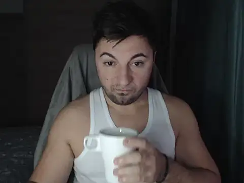 HankMalone online show from December 4, 3:13 am