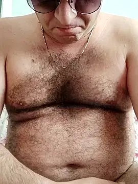 Snapshot of fraud705 chatting on October 8, 12:42 pm fraud705 online show from October 8, 12:42 pm