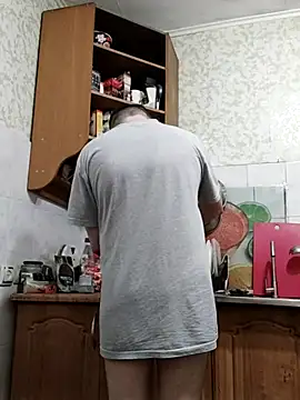 tores992 online show from March 2, 10:45 pm